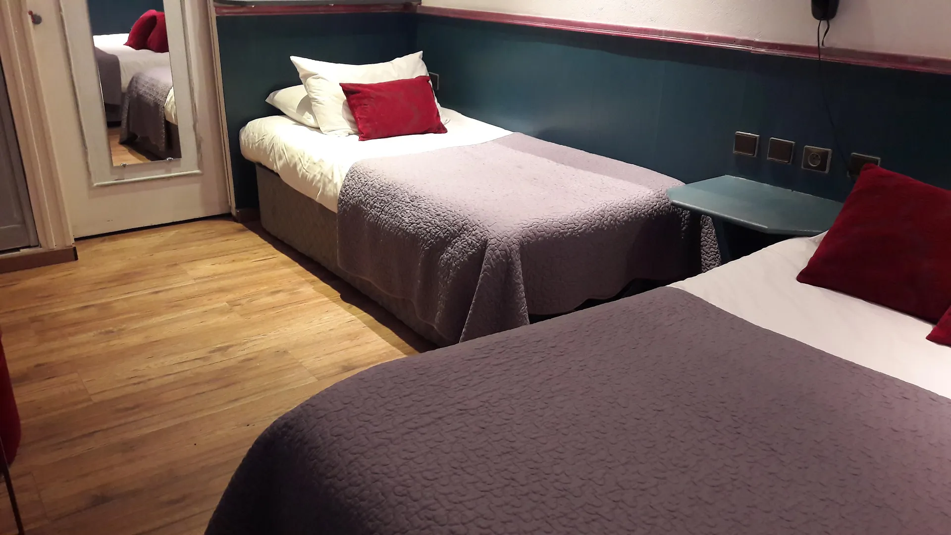 **  Hotel Mignon Avignon France