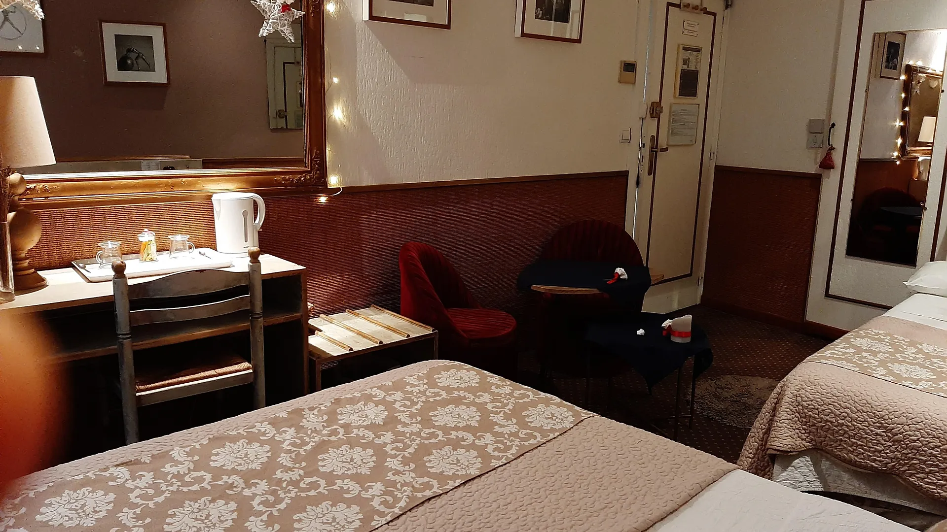 Hotel Mignon Avignon 2*,  France