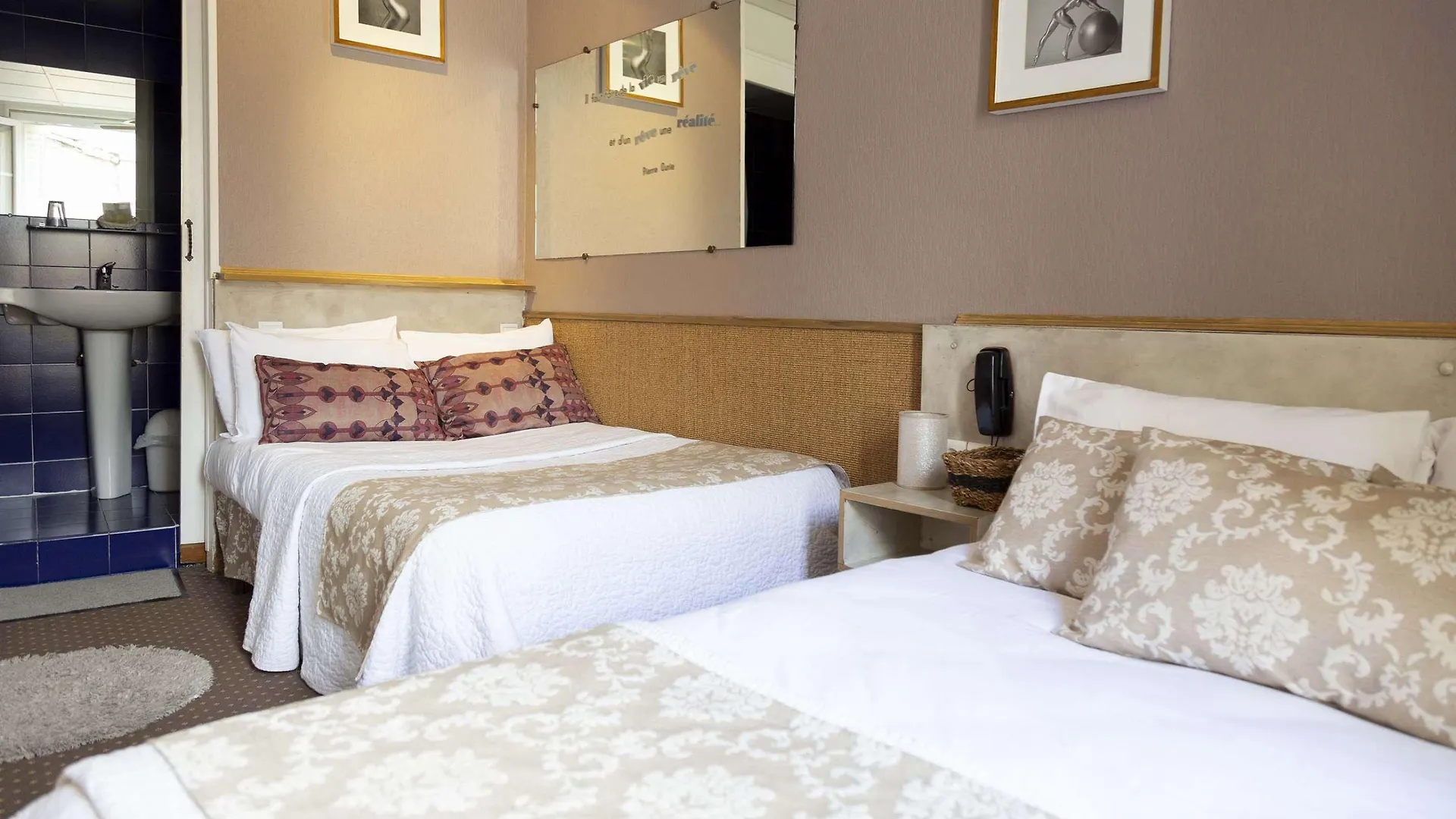 **  Hotel Mignon Avignon France